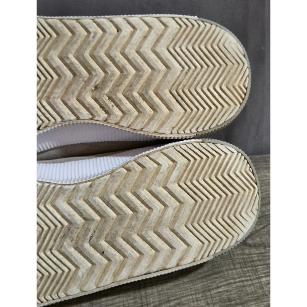 Sorel Out N About Plus Waterproof Sneakers  Womens Size 7 Gray